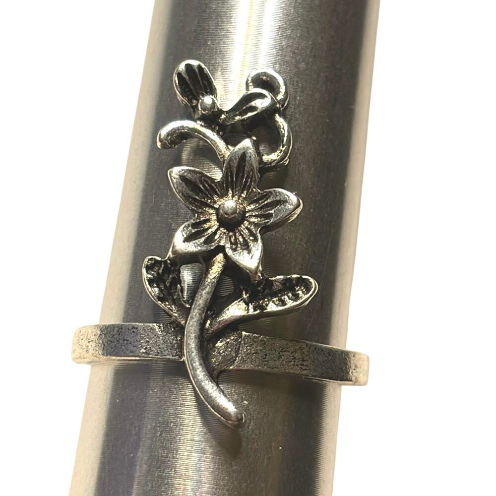 Vintage Silver Tone Floral Wrap Ring Adjustable Nature Cottagecore Boho Ring